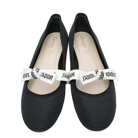 j'adior ballet flats.